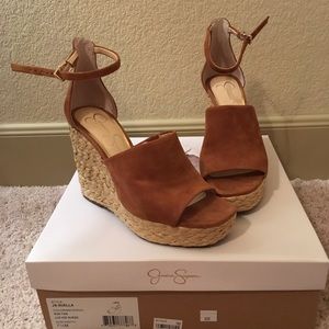 Jessica Simpson Wedges